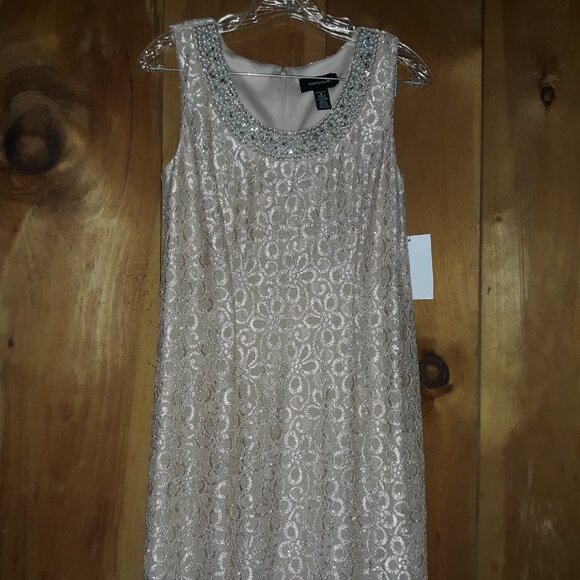 R-M Richards-((New)) (( Item # 310 )) - Picture 8 of 12